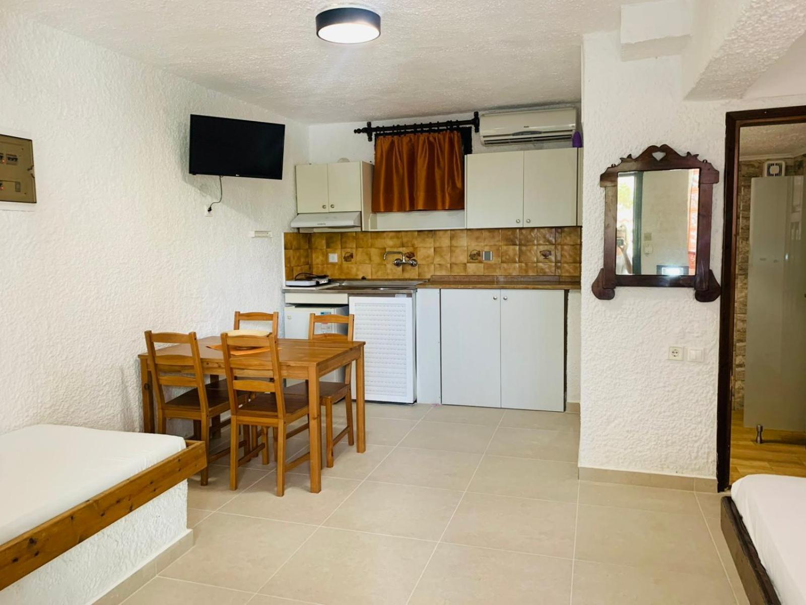 Argo Apartments Nea Poteidaia Rum bild