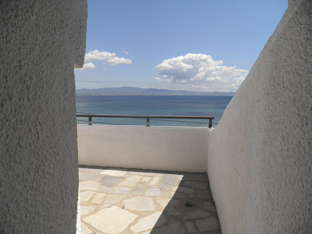 Argo Apartments Nea Poteidaia Rum bild